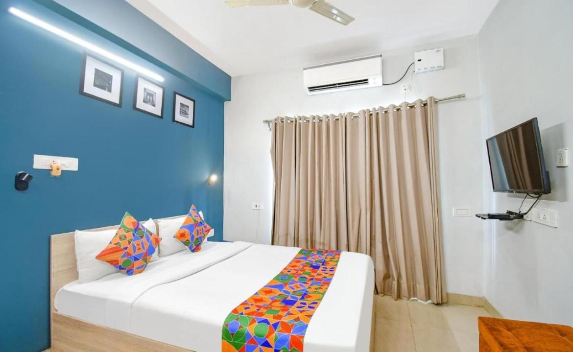 Hotel Vrindavan Bhakti Bhavan- Near Prem Mandir By Mukund Exterior foto